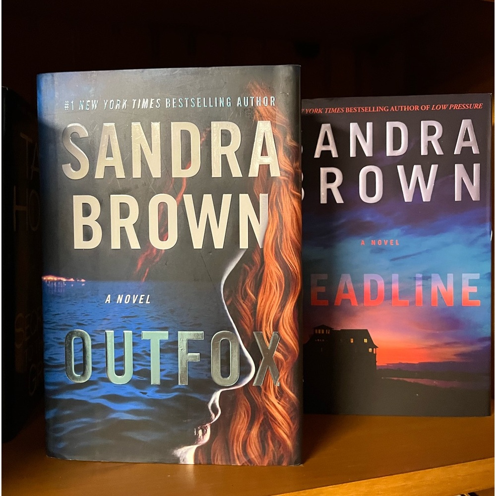 Sandra Brown Hardcover Book Bundle